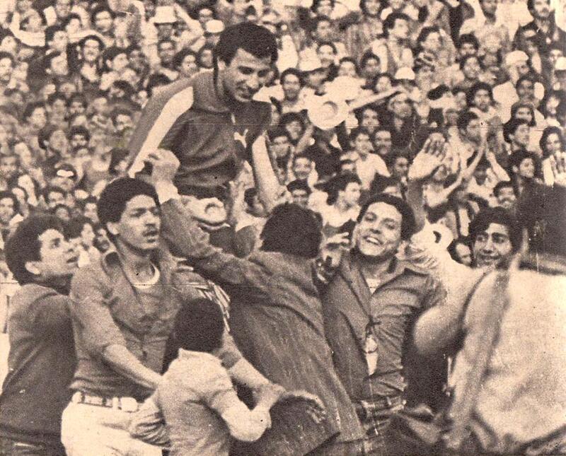 محمود الخطيب على الأعناق - مدينة | مدينة